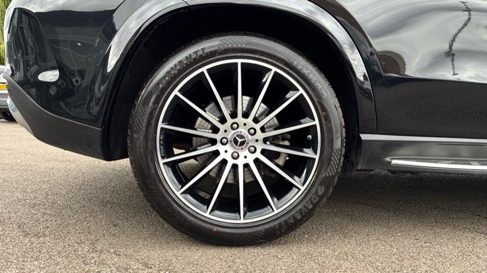 Mercedes-Benz GLE 400d 4Matic AMG Line Prem 5dr 9G-Tronic [7 St] Diesel Estate - Image 7