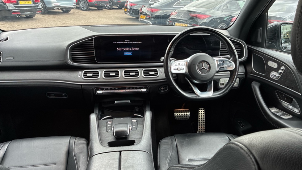Mercedes-Benz GLE 400d 4Matic AMG Line Prem 5dr 9G-Tronic [7 St] Diesel Estate - Image 10