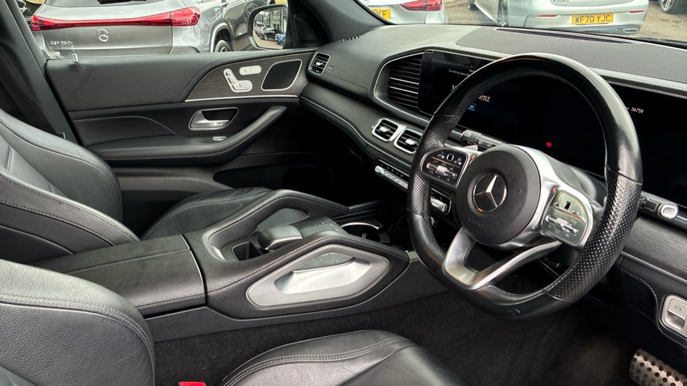 Mercedes-Benz GLE 400d 4Matic AMG Line Prem 5dr 9G-Tronic [7 St] Diesel Estate - Image 11