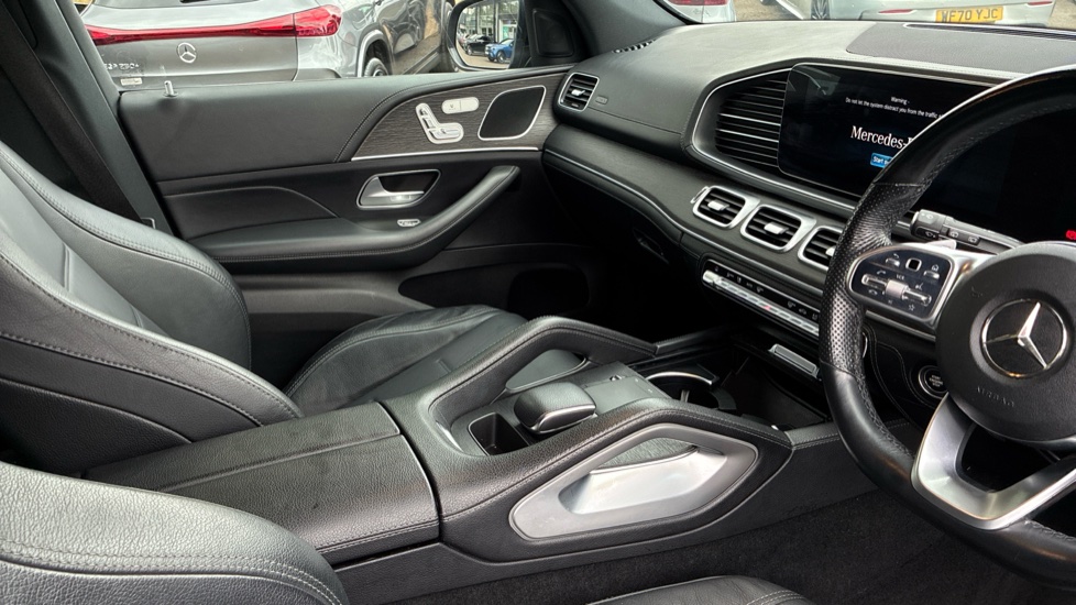 Mercedes-Benz GLE 400d 4Matic AMG Line Prem 5dr 9G-Tronic [7 St] Diesel Estate - Image 14