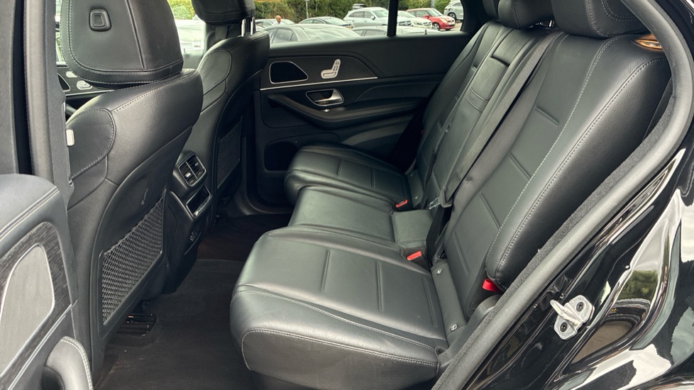 Mercedes-Benz GLE 400d 4Matic AMG Line Prem 5dr 9G-Tronic [7 St] Diesel Estate - Image 16