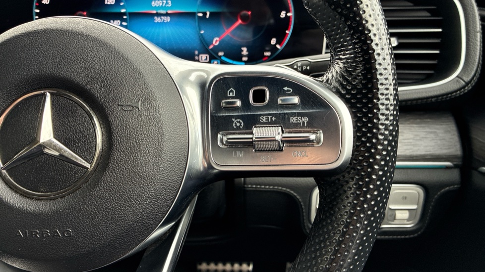 Mercedes-Benz GLE 400d 4Matic AMG Line Prem 5dr 9G-Tronic [7 St] Diesel Estate - Image 22