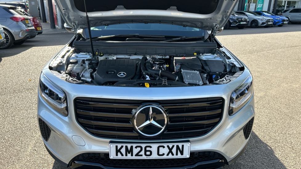 Mercedes-Benz GLB 200 Sport Executive 5dr 7G-Tronic Petrol Estate - Image 8