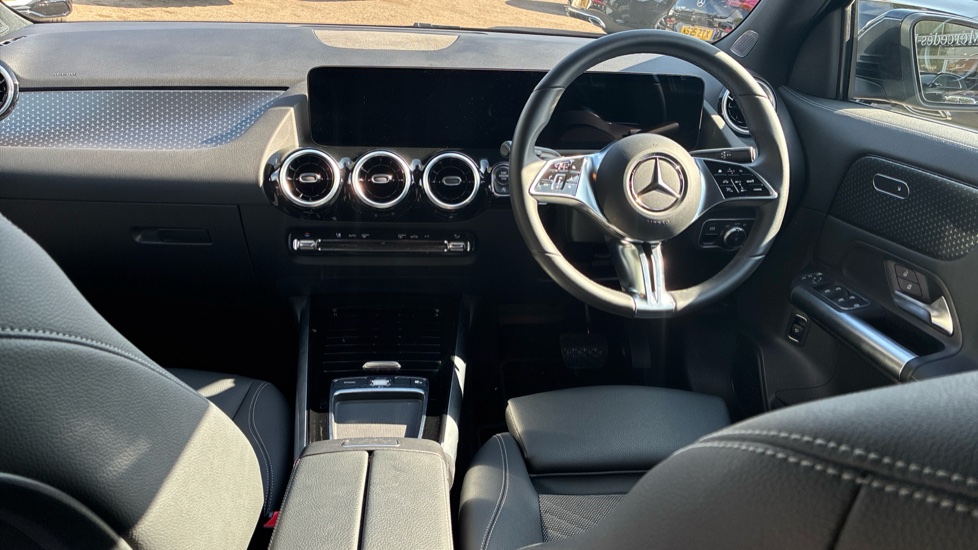 Mercedes-Benz GLA 200 Sport Executive 5dr Auto Petrol Hatchback - Image 10