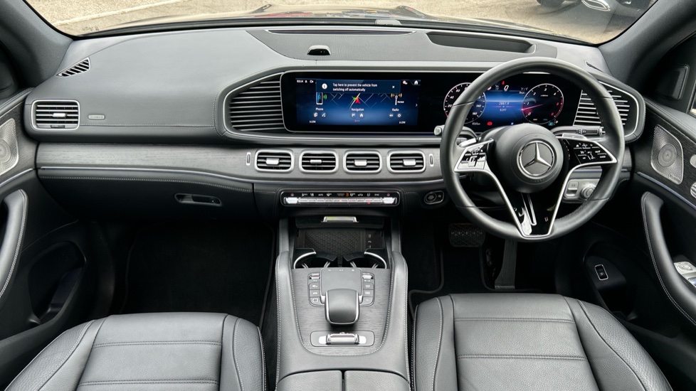 Mercedes-Benz GLE 450d 4Matic AMG Line Prem 5dr 9G-Tronic [7 St] Diesel Estate - Image 10