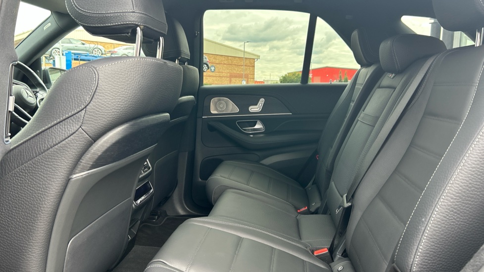 Mercedes-Benz GLE 450d 4Matic AMG Line Prem 5dr 9G-Tronic [7 St] Diesel Estate - Image 16
