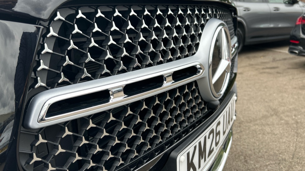 Mercedes-Benz GLE 450d 4Matic AMG Line Prem 5dr 9G-Tronic [7 St] Diesel Estate - Image 21