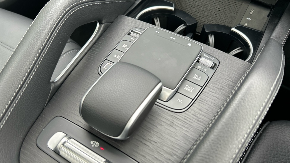 Mercedes-Benz GLE 450d 4Matic AMG Line Prem 5dr 9G-Tronic [7 St] Diesel Estate - Image 49