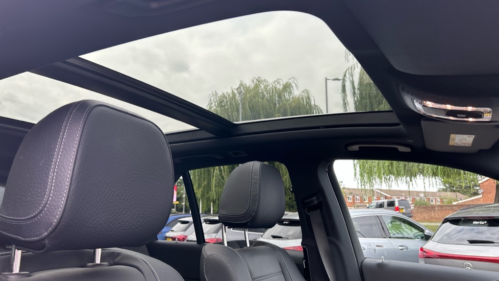 Mercedes-Benz GLE 450d 4Matic AMG Line Prem 5dr 9G-Tronic [7 St] Diesel Estate - Image 51