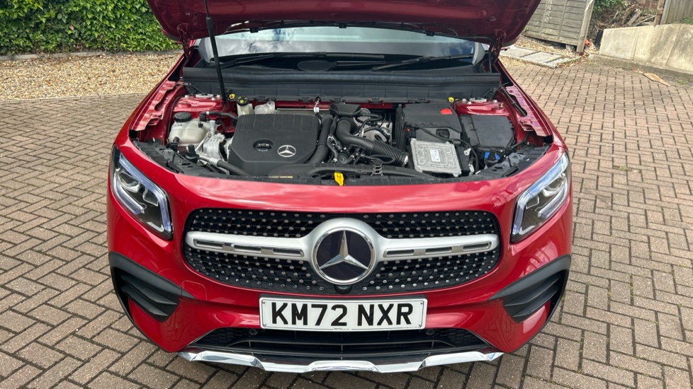 Mercedes-Benz GLB 200 AMG Line Premium 5dr 7G-Tronic Petrol Estate - Image 8