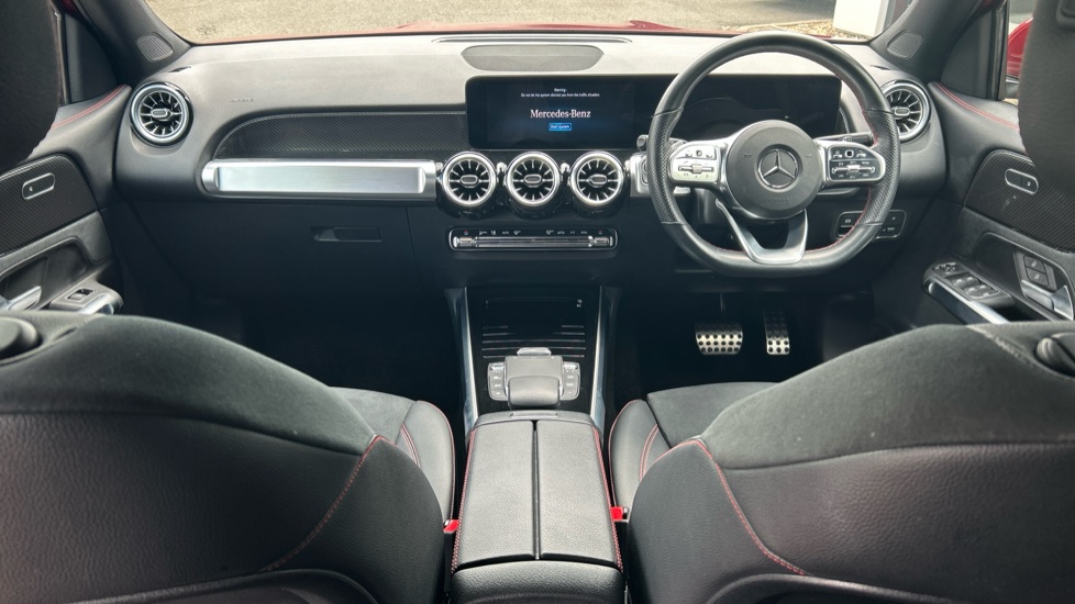 Mercedes-Benz GLB 200 AMG Line Premium 5dr 7G-Tronic Petrol Estate - Image 10