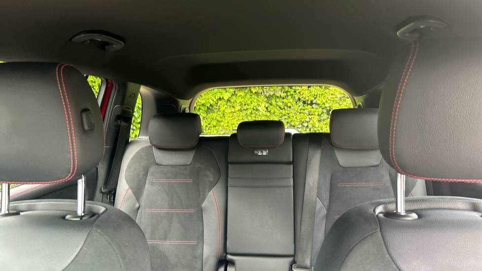 Mercedes-Benz GLB 200 AMG Line Premium 5dr 7G-Tronic Petrol Estate - Image 15