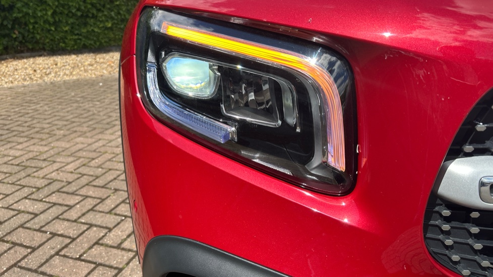 Mercedes-Benz GLB 200 AMG Line Premium 5dr 7G-Tronic Petrol Estate - Image 41