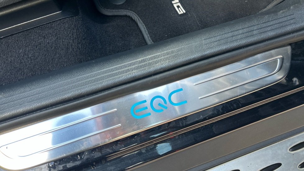 Mercedes-Benz EQC 400 300kW AMG Line Premium 80kWh 5dr Auto Electric Estate - Image 30