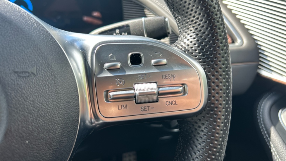 Mercedes-Benz EQC 400 300kW AMG Line Premium 80kWh 5dr Auto Electric Estate - Image 33
