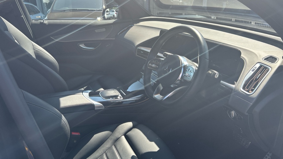 Mercedes-Benz EQC 400 300kW AMG Line Premium 80kWh 5dr Auto Electric Estate - Image 11