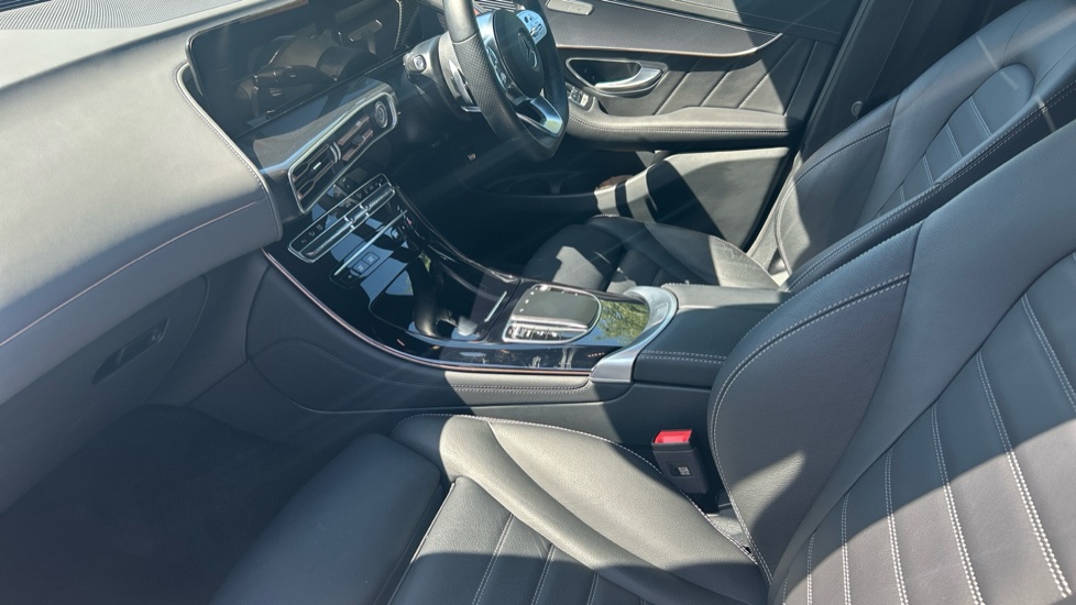 Mercedes-Benz EQC 400 300kW AMG Line Premium 80kWh 5dr Auto Electric Estate - Image 13