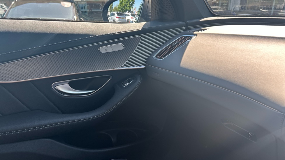 Mercedes-Benz EQC 400 300kW AMG Line Premium 80kWh 5dr Auto Electric Estate - Image 27