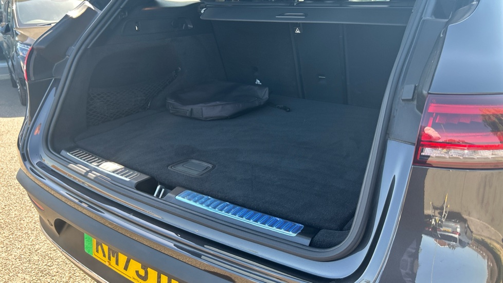 Mercedes-Benz EQC 400 300kW AMG Line Premium 80kWh 5dr Auto Electric Estate - Image 32