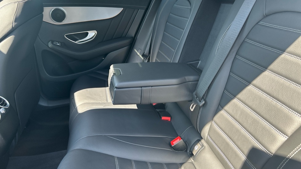Mercedes-Benz EQC 400 300kW AMG Line Premium 80kWh 5dr Auto Electric Estate - Image 35