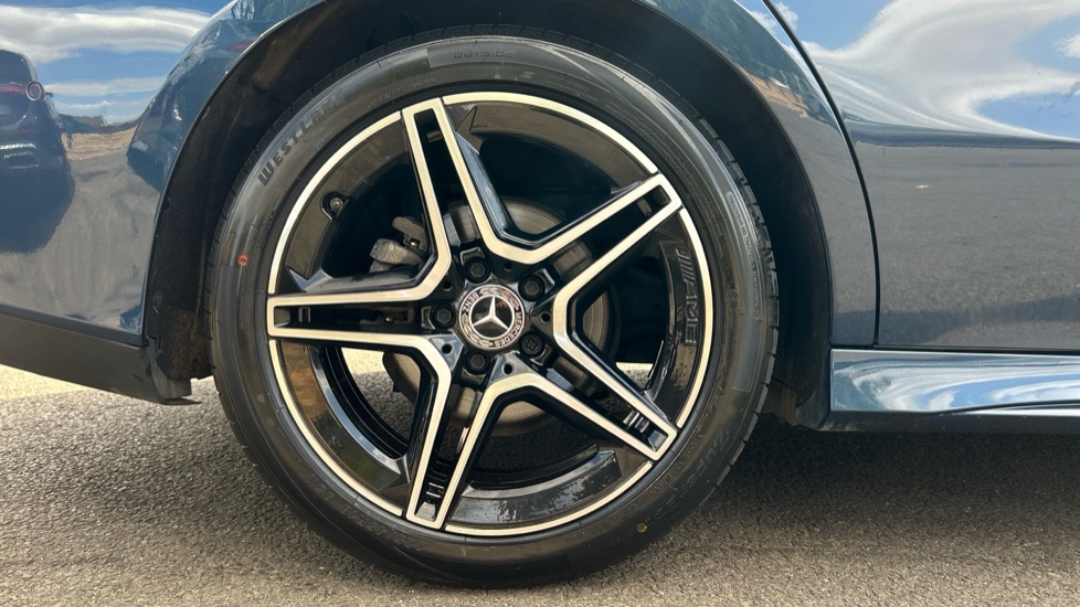 Mercedes-Benz CLA 180 AMG Line Premium 4dr Tip Auto Petrol Saloon - Image 7