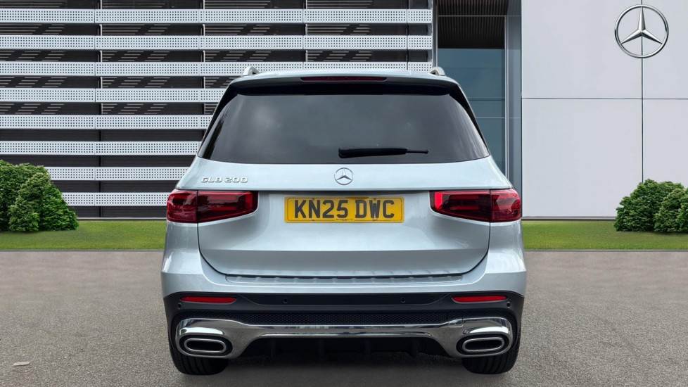 Mercedes-Benz GLB 200 AMG Line Premium 5dr 7G-Tronic Petrol Estate - Image 6