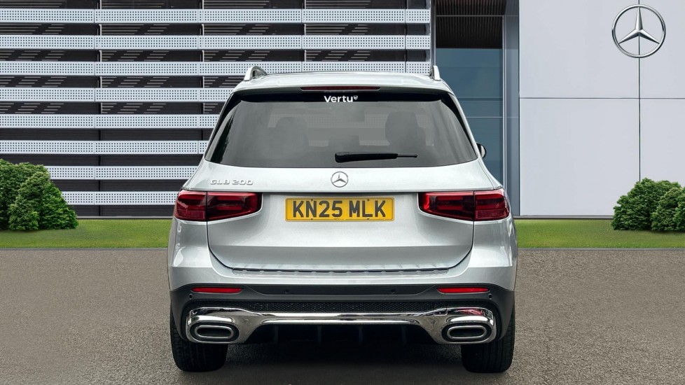 Mercedes-Benz GLB 200 AMG Line Executive 5dr 7G-Tronic Petrol Estate - Image 6