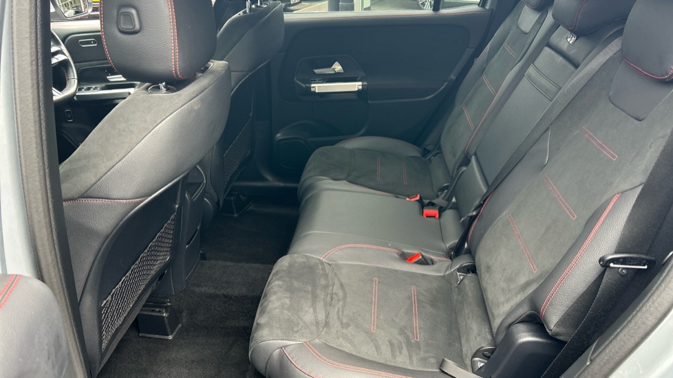 Mercedes-Benz GLB 200 AMG Line Executive 5dr 7G-Tronic Petrol Estate - Image 16