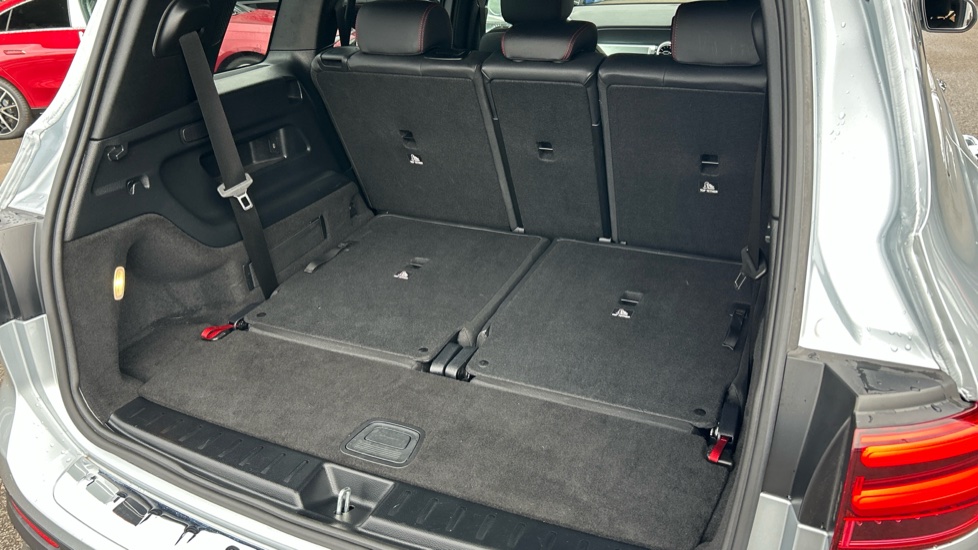 Mercedes-Benz GLB 200 AMG Line Executive 5dr 7G-Tronic Petrol Estate - Image 33