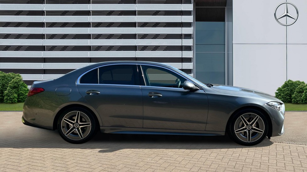 Mercedes-Benz C-Class C200 AMG Line 4dr 9G-Tronic Petrol Saloon - Image 5
