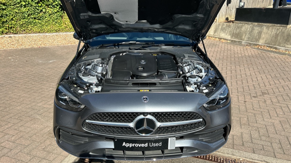Mercedes-Benz C-Class C200 AMG Line 4dr 9G-Tronic Petrol Saloon - Image 8