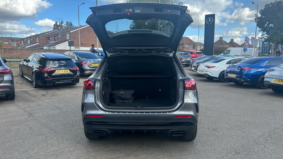 Mercedes-Benz GLA 250e AMG Line Premium 5dr Auto Hatchback - Image 4