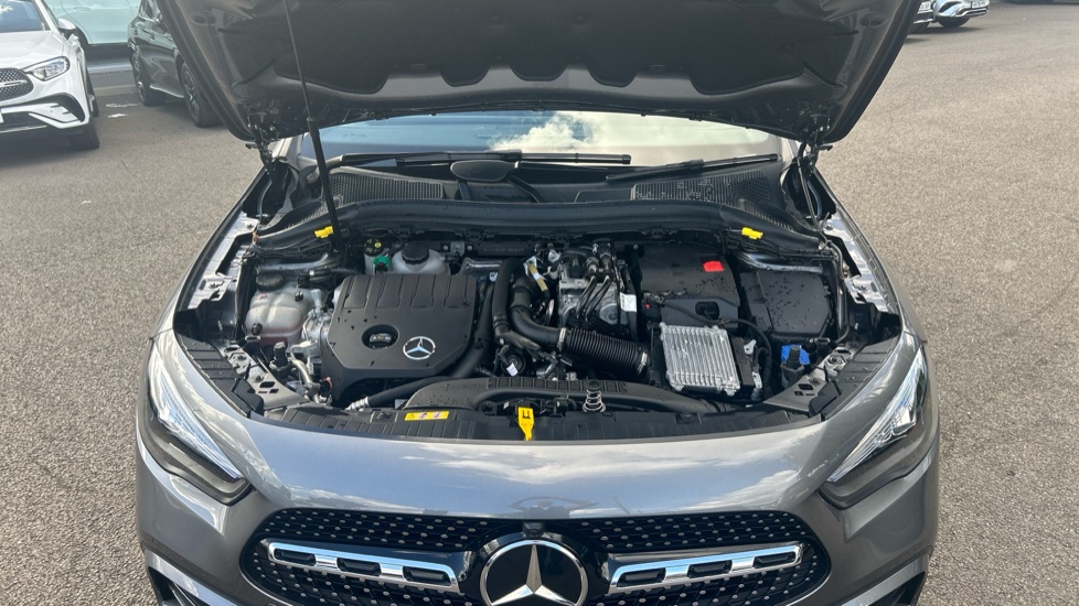 Mercedes-Benz GLA 250e AMG Line Premium 5dr Auto Hatchback - Image 8