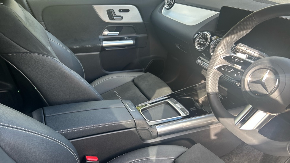 Mercedes-Benz GLA 250e AMG Line Premium 5dr Auto Hatchback - Image 14