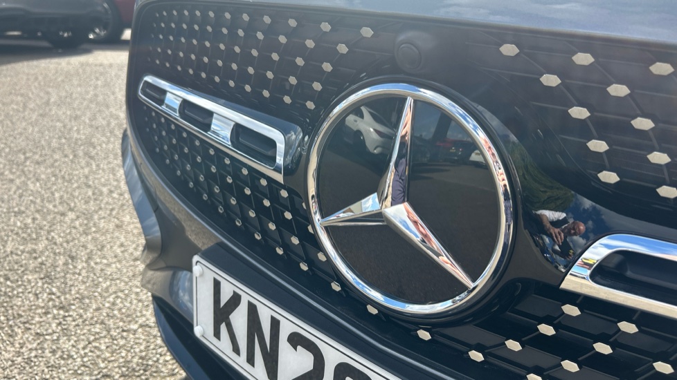 Mercedes-Benz GLA 250e AMG Line Premium 5dr Auto Hatchback - Image 41