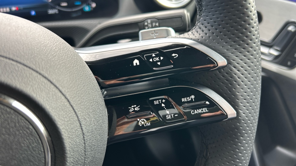 Mercedes-Benz A-Class A180 AMG Line Premium Plus 5dr Auto Petrol Hatchback - Image 35