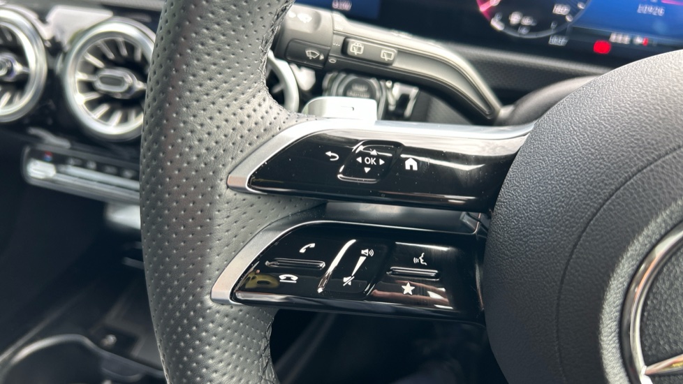 Mercedes-Benz A-Class A180 AMG Line Premium Plus 5dr Auto Petrol Hatchback - Image 36