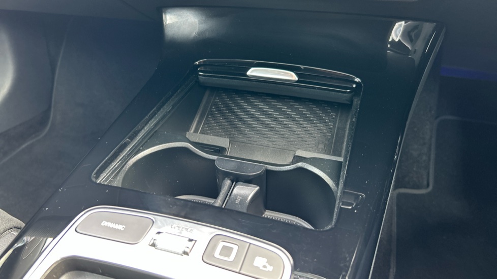 Mercedes-Benz A-Class A180 AMG Line Premium Plus 5dr Auto Petrol Hatchback - Image 43
