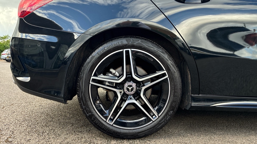Mercedes-Benz A-Class A200 AMG Line Executive 4dr Auto Petrol Saloon - Image 7