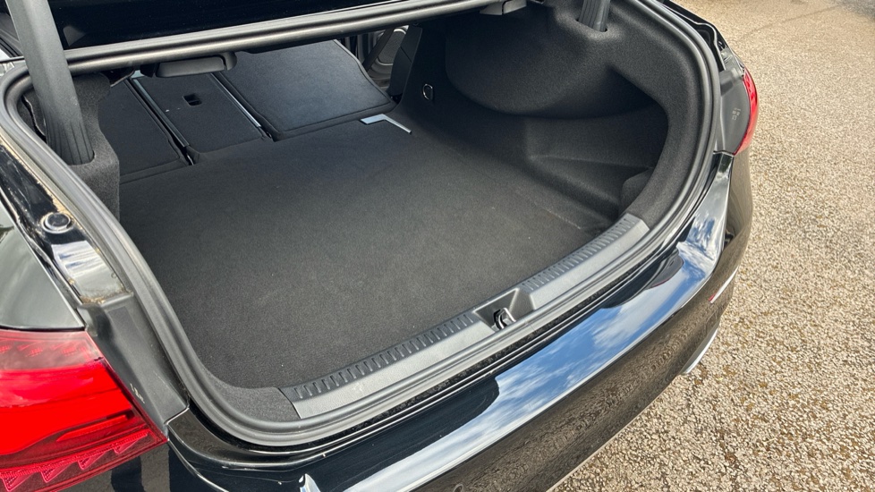 Mercedes-Benz A-Class A200 AMG Line Executive 4dr Auto Petrol Saloon - Image 34