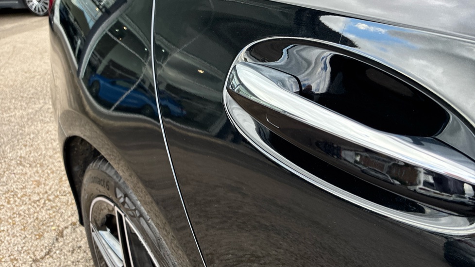 Mercedes-Benz A-Class A200 AMG Line Executive 4dr Auto Petrol Saloon - Image 39