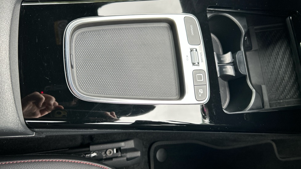 Mercedes-Benz A-Class A200 AMG Line Executive 5dr Auto Petrol Hatchback - Image 30