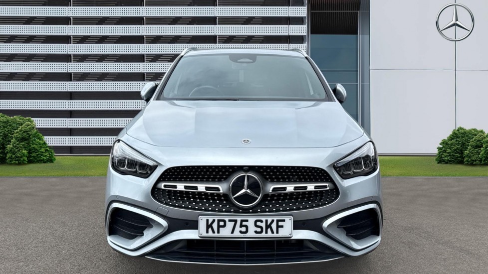 Mercedes-Benz GLA 200 Exclusive Launch Edition 5dr Auto Petrol Hatchback - Image 3