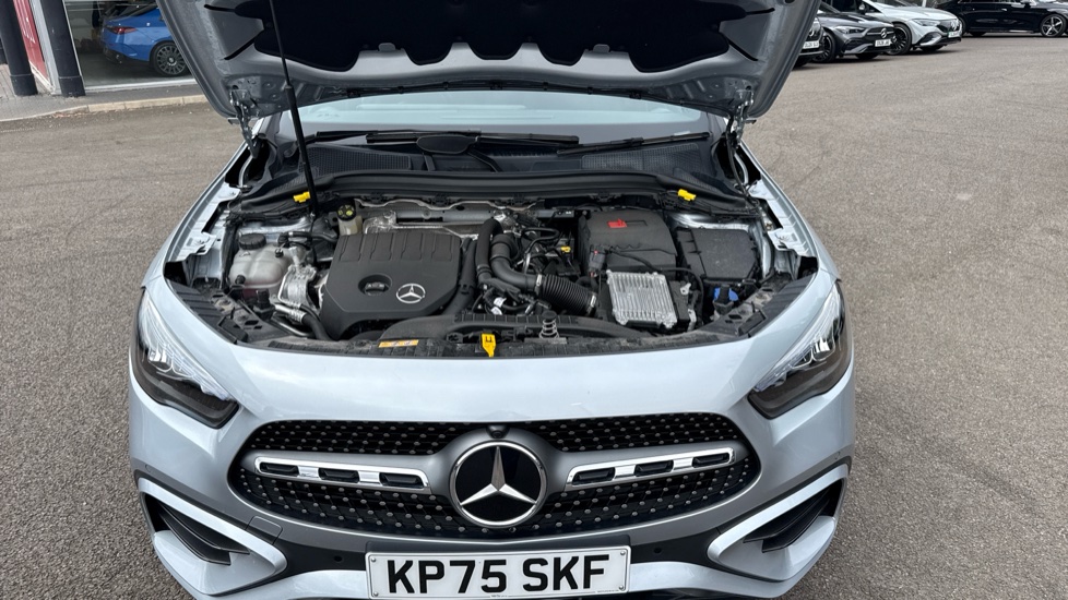 Mercedes-Benz GLA 200 Exclusive Launch Edition 5dr Auto Petrol Hatchback - Image 8