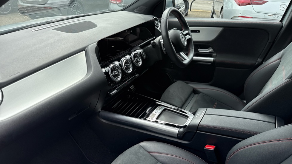 Mercedes-Benz GLA 200 Exclusive Launch Edition 5dr Auto Petrol Hatchback - Image 9