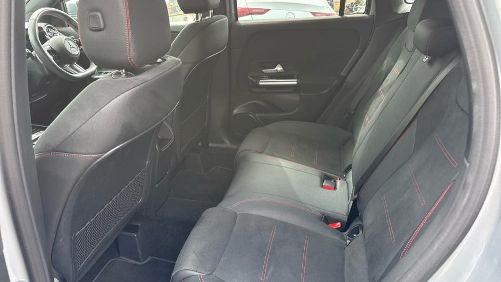 Mercedes-Benz GLA 200 Exclusive Launch Edition 5dr Auto Petrol Hatchback - Image 16