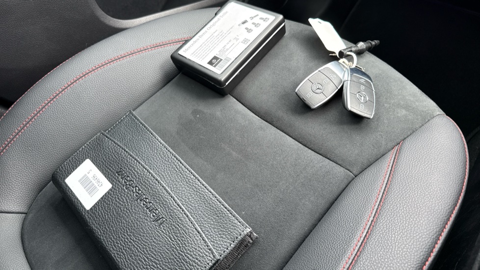 Mercedes-Benz GLA 200 Exclusive Launch Edition 5dr Auto Petrol Hatchback - Image 19