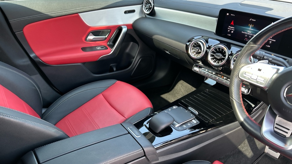 Mercedes-Benz CLA 250 AMG Line Premium Plus 5dr Tip Auto Petrol Estate - Image 14
