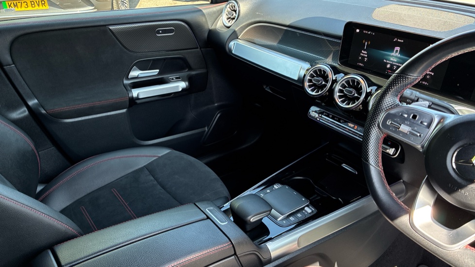 Mercedes-Benz GLB 220d 4Matic AMG Line Premium 5dr 8G-Tronic Diesel Estate - Image 14