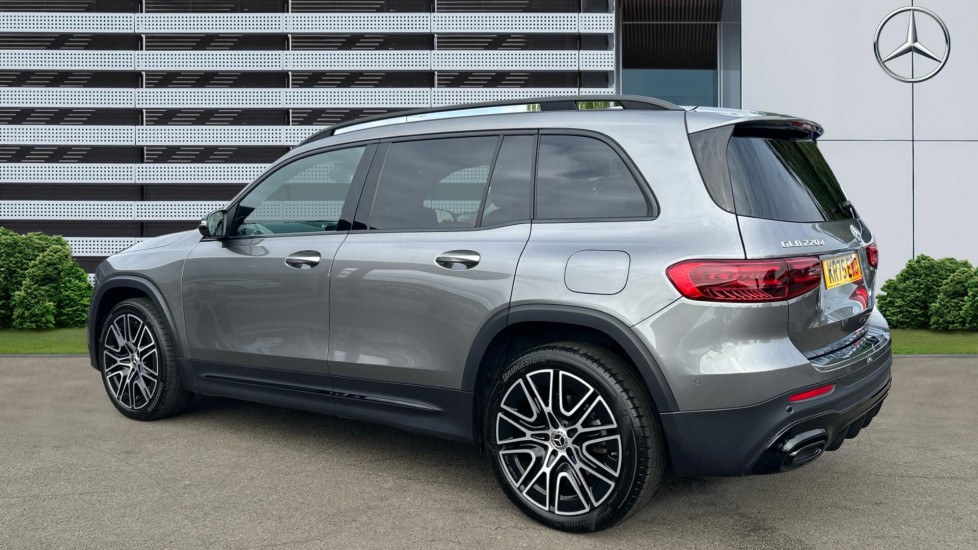 Mercedes-Benz GLB 220d 4Matic AMG Line Premium 5dr 8G-Tronic Diesel Estate - Image 2